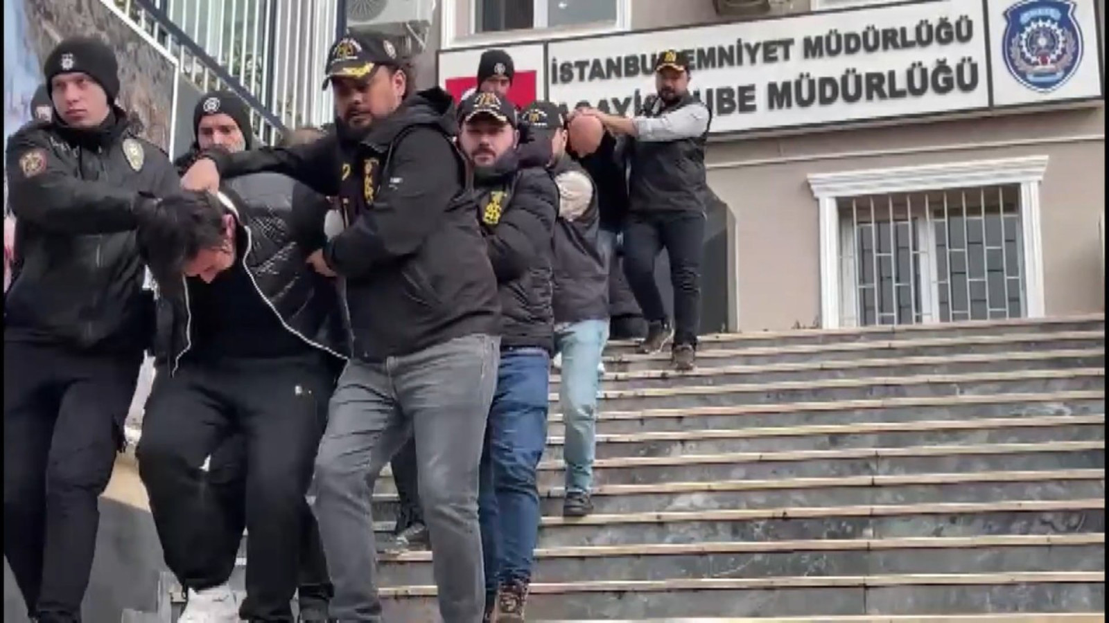 Ayrıldığı sevgilisine saldırı için çeteye ile anlaştı - Resim : 3