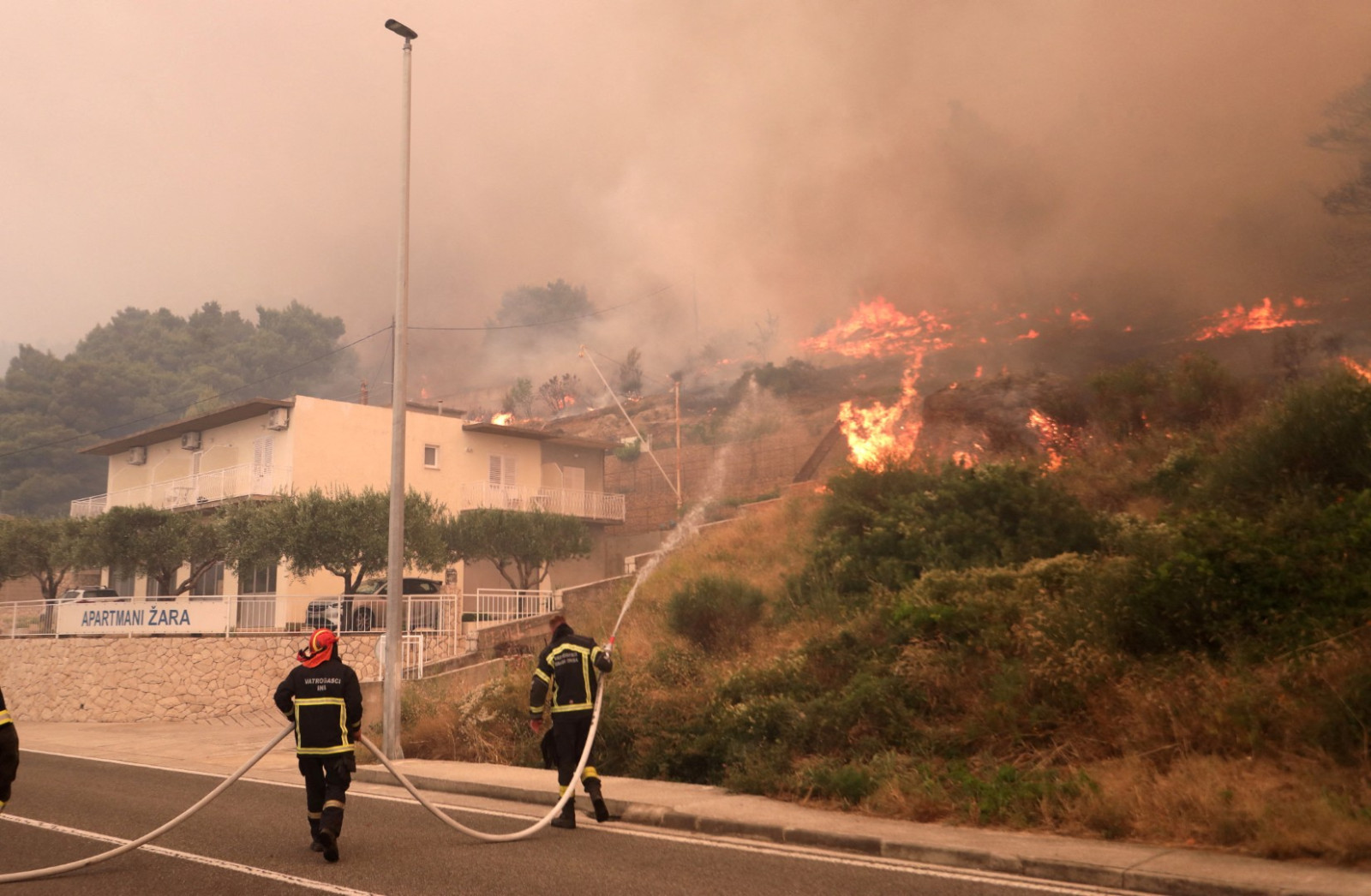 Aşırı sıcaklar, fırtına ve yangın: Kavrulacağız - Resim : 3
