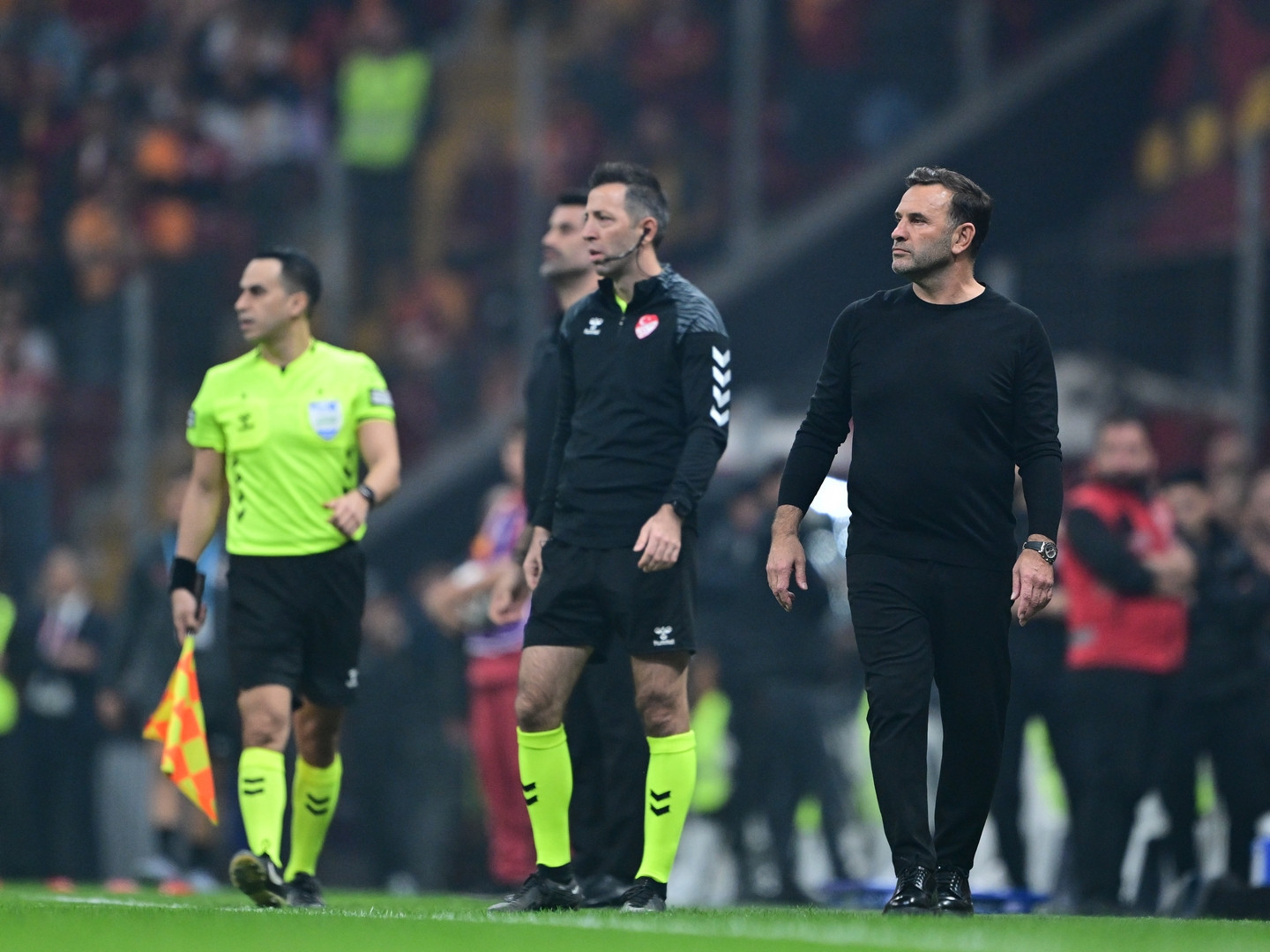 Okan Buruk'tan VAR tepkisi ve sakatlıklarla ilgili açıklama: 'Durumu kötü gözüküyor' - Resim : 1