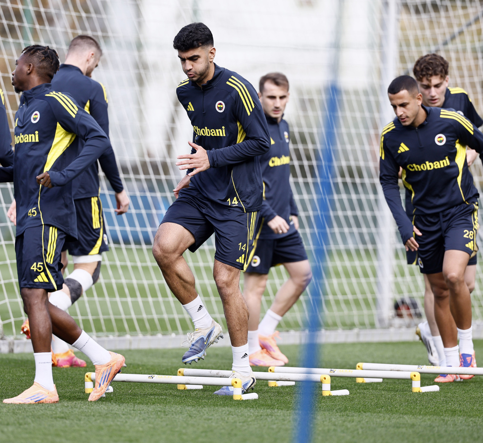 Domenico Tedesco, genç isme şans verecek: 'Hata yapsa da affedeceğim!' - Resim : 1