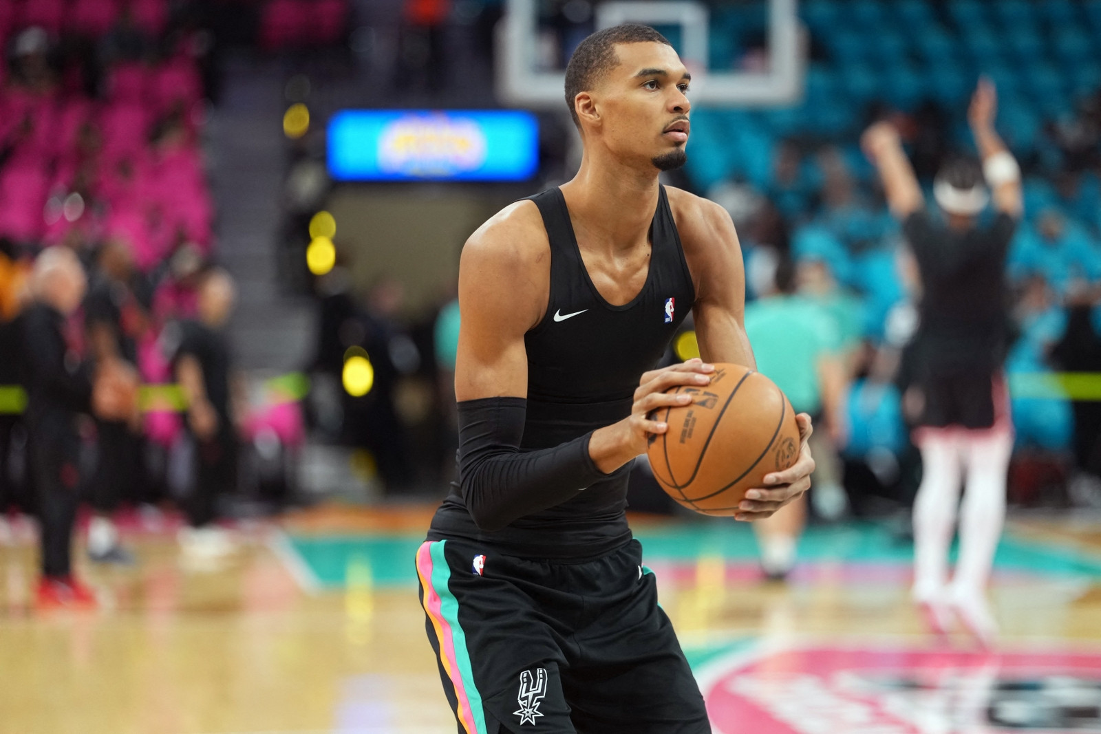 Wembanyama, NBA tarihine geçti: 43 yıl sonra bir ilk! - Resim : 2